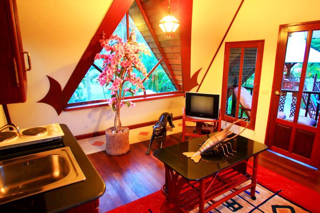 Coco Palace Resort Nai Harn ห้อง รูปภาพ