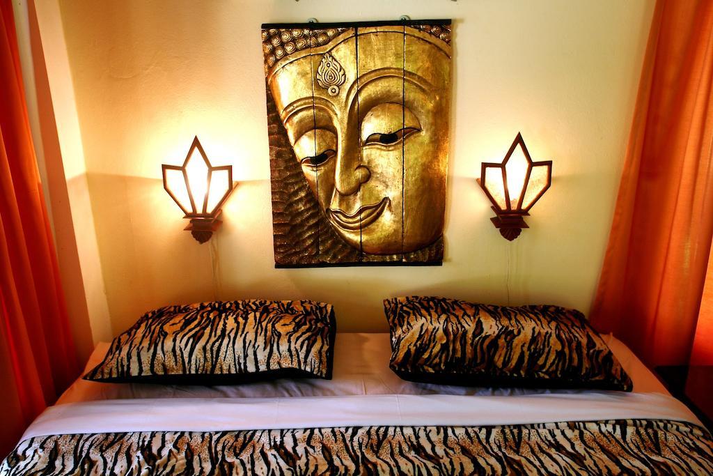 Coco Palace Resort Nai Harn ห้อง รูปภาพ