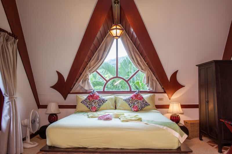 Coco Palace Resort Nai Harn ภายนอก รูปภาพ